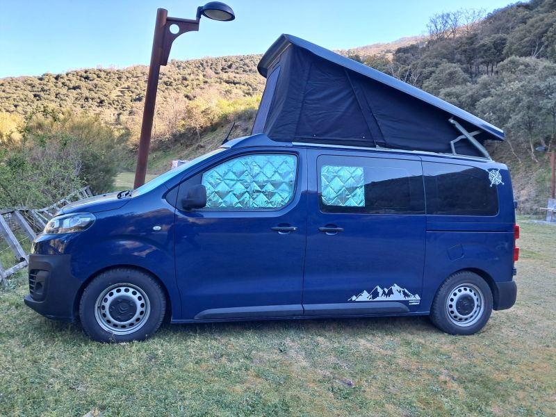 En venta Citroën Jumpy  Azul 2017 Burgos foto 1