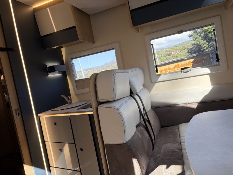 En venta Ford Horon 66 xt Gris 2026 Barcelona foto 11