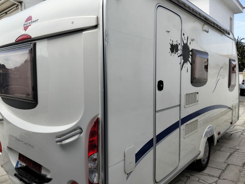 En venta Bürstner Belcanto 430 TL Blanco 2006 Tarragona foto 2