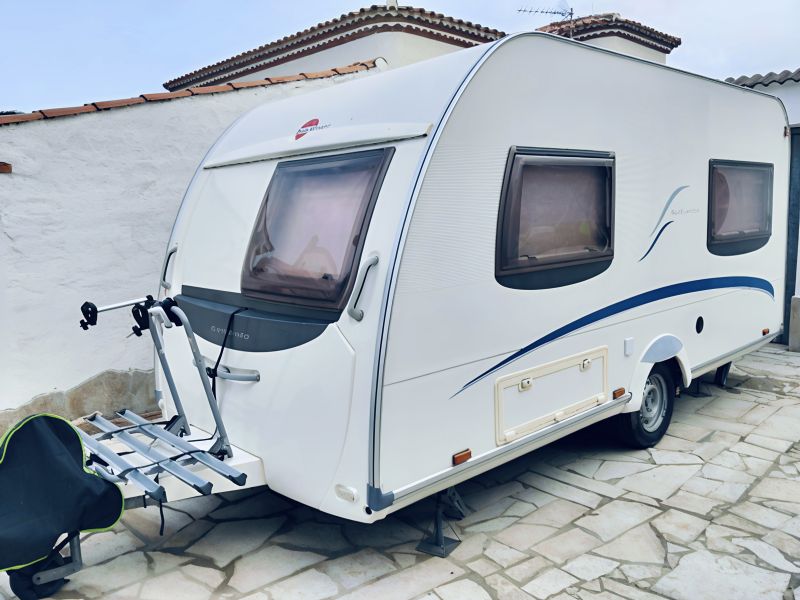 En venta Bürstner Belcanto 430 TL Blanco 2006 Tarragona foto 3