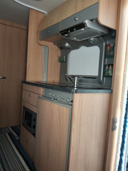 En venta Bürstner Belcanto 430 TL Blanco 2006 Tarragona foto 9