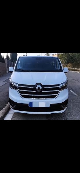 En venta Renault Trafic Blanco 2022 Barcelona foto 1