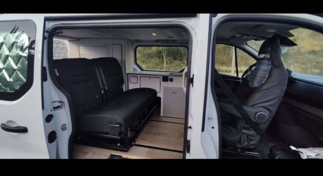 En venta Renault Trafic Blanco 2022 Barcelona foto 5