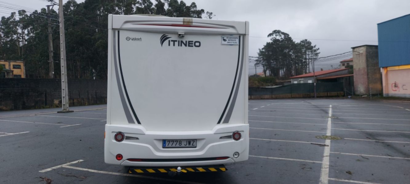 En venta Fiat ITINEO 700SB Blanco 2017 Pontevedra foto 4