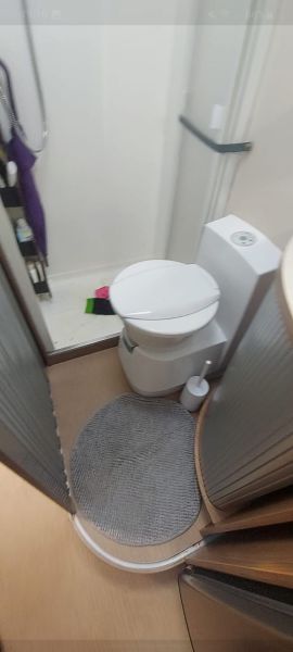 En venta Fiat ITINEO 700SB Blanco 2017 Pontevedra foto 14