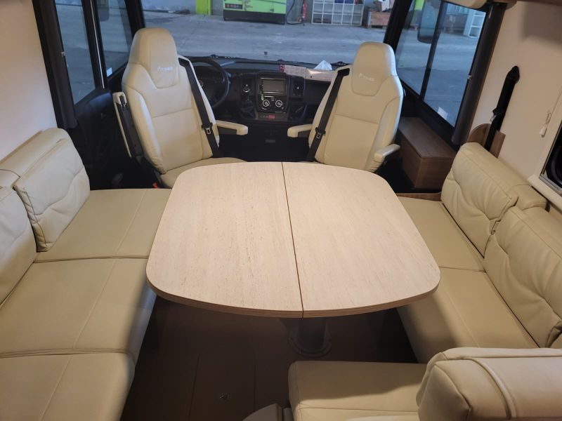 En venta Fiat ITINEO 700SB Blanco 2017 Pontevedra foto 18