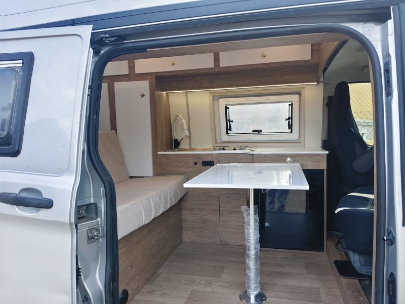 En venta Ford Transit Nugget  Gris 2014 Guadalajara foto 2