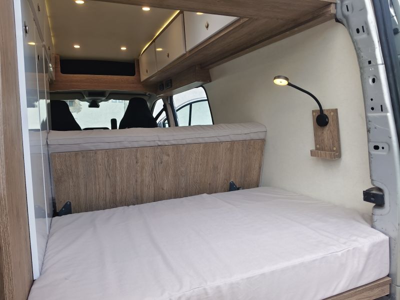 En venta Ford Transit Nugget  Gris 2014 Guadalajara foto 7