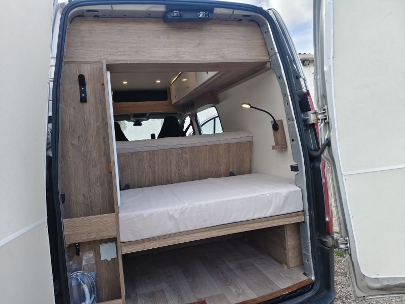 En venta Ford Transit Nugget  Gris 2014 Guadalajara foto 8