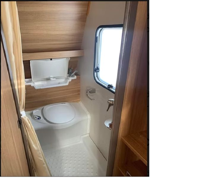 En venta Sterckeman starlett 400UL Blanco 2018 Madrid foto 1