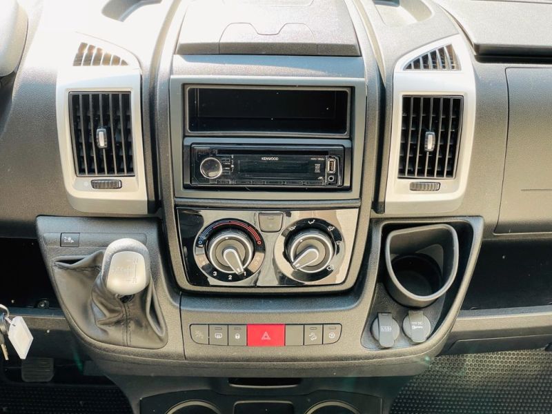 En venta Challenger Mageo Premium 260  Blanco 2019 Madrid foto 6