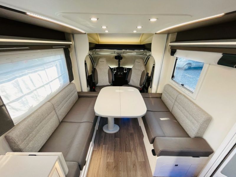 En venta Challenger Mageo Premium 260  Blanco 2019 Madrid foto 9