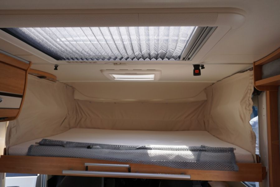 En venta Dethleffs  Globebus- D I-2 Fiat Chasis Panorama Blanco 2013 Madrid foto 8