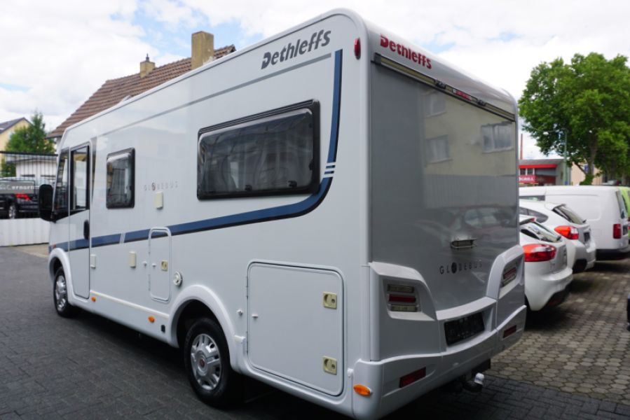 En venta Dethleffs  Globebus- D I-2 Fiat Chasis Panorama Blanco 2013 Madrid foto 9