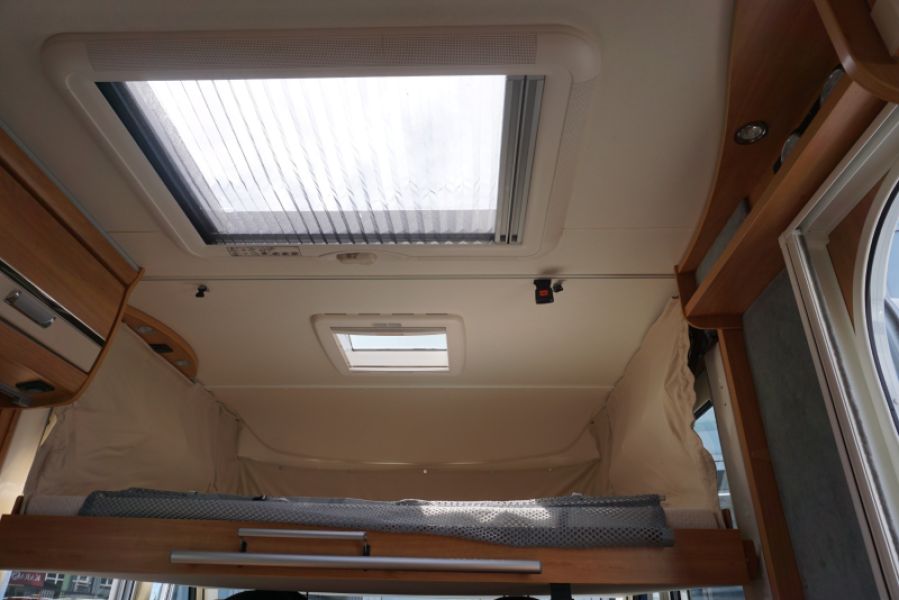 En venta Dethleffs  Globebus- D I-2 Fiat Chasis Panorama Blanco 2013 Madrid foto 10