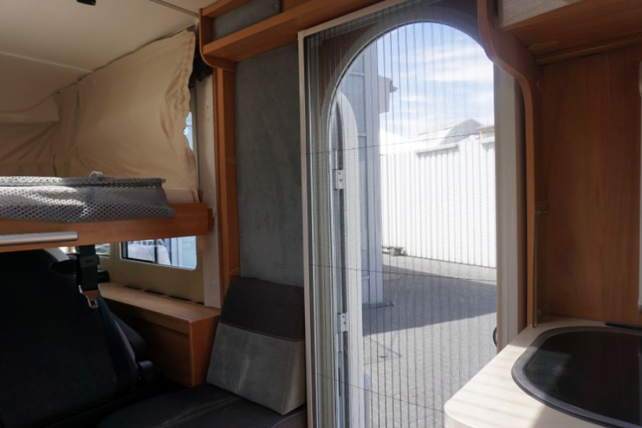 En venta Dethleffs  Globebus- D I-2 Fiat Chasis Panorama Blanco 2013 Madrid foto 12