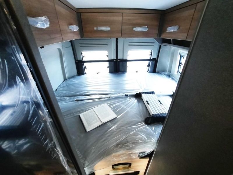 En venta Dethleffs  Globetrail 600 DF Classic Azul 2024 Madrid foto 9