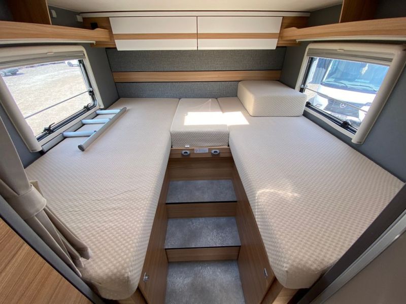 En venta Dethleffs  Just 90T 7052 EB  Blanco 2021 Madrid foto 13