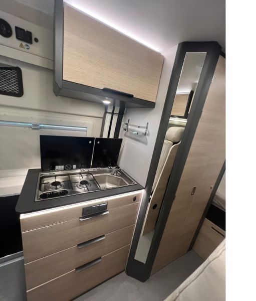 En venta Dreamer D55UP 2xClima,Awning,Solar,Lifepo4 Blanco 2025 Madrid foto 17