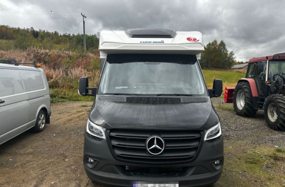 En venta Euro Liner MOBIL PROFILA 726 Blanco 2023 Madrid foto 2