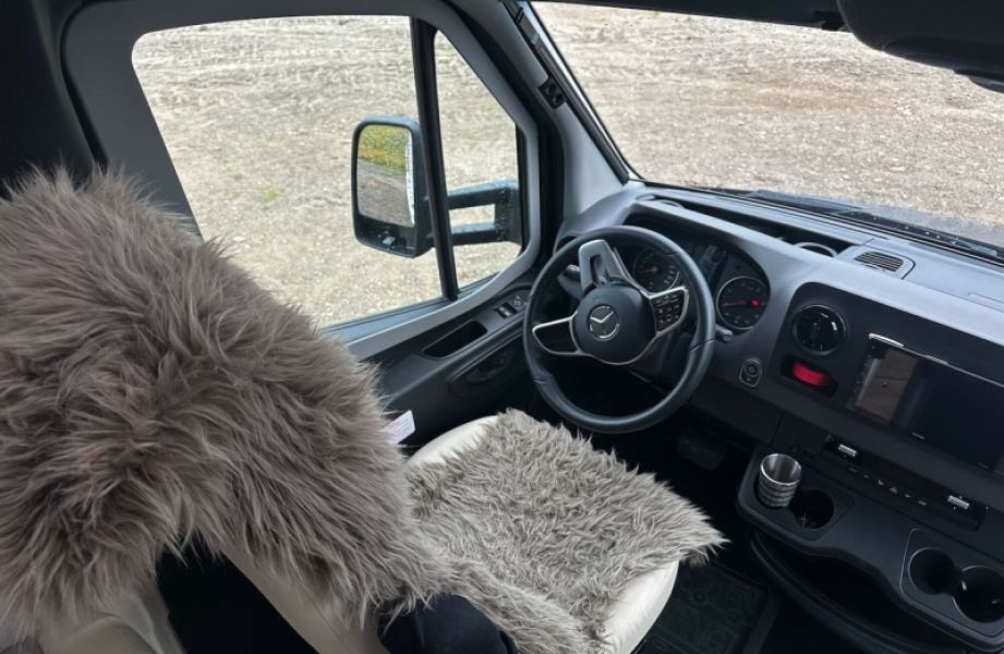 En venta Euro Liner MOBIL PROFILA 726 Blanco 2023 Madrid foto 6