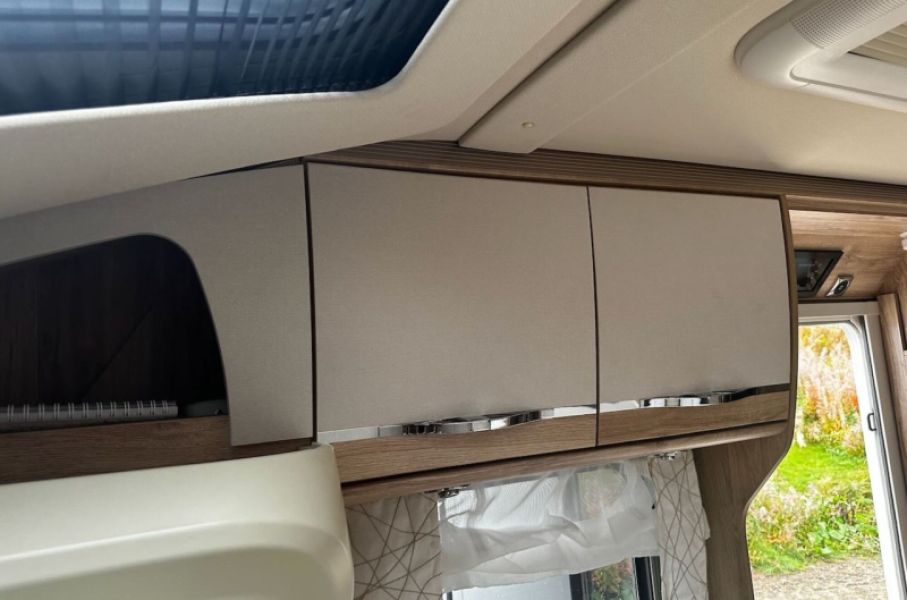 En venta Euro Liner MOBIL PROFILA 726 Blanco 2023 Madrid foto 13