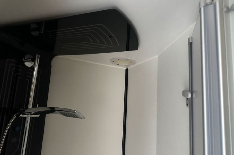 En venta Euro Liner MOBIL PROFILA 726 Blanco 2023 Madrid foto 19