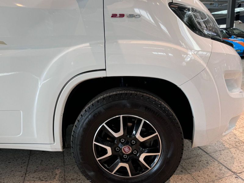 En venta Fiat Capron T68 Blanco 2018 Madrid foto 5