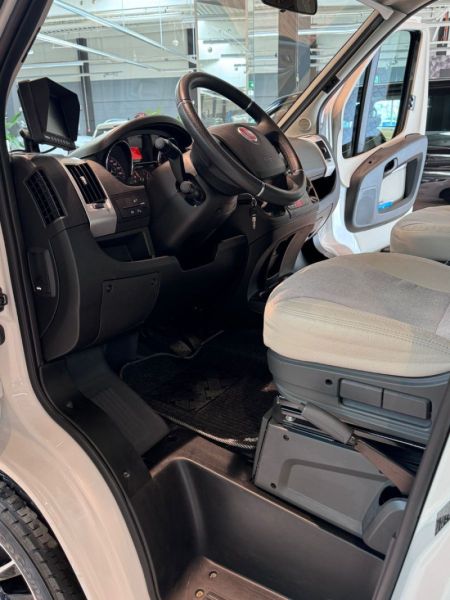 En venta Fiat Capron T68 Blanco 2018 Madrid foto 11