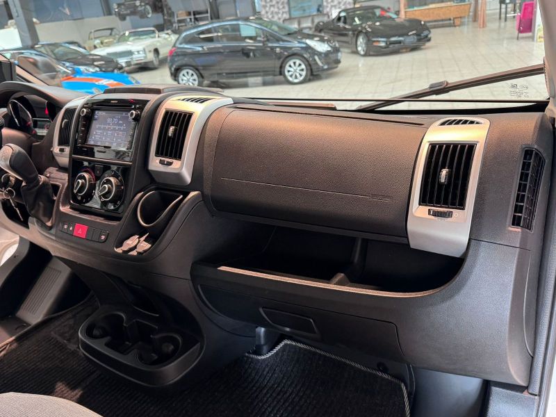 En venta Fiat Capron T68 Blanco 2018 Madrid foto 17