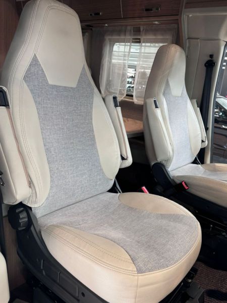 En venta Fiat Capron T68 Blanco 2018 Madrid foto 18