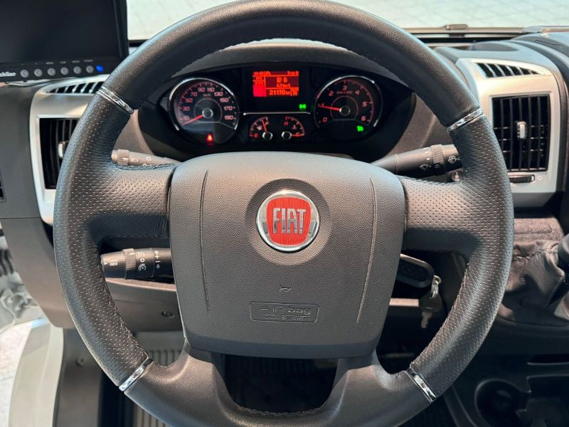 En venta Fiat Capron T68 Blanco 2018 Madrid foto 20