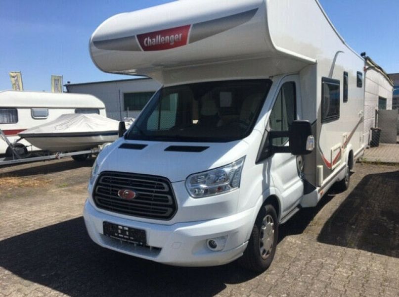 En venta Ford Wohnmobil Challenger C394 Genisis  Blanco 2016 Madrid foto 1