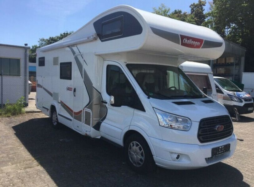 En venta Ford Wohnmobil Challenger C394 Genisis  Blanco 2016 Madrid foto 3