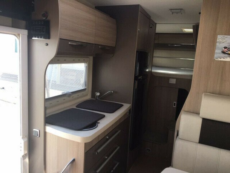 En venta Ford Wohnmobil Challenger C394 Genisis  Blanco 2016 Madrid foto 6