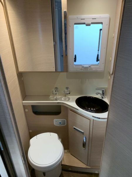 En venta Forster 738 EB Blanco 2018 Madrid foto 9