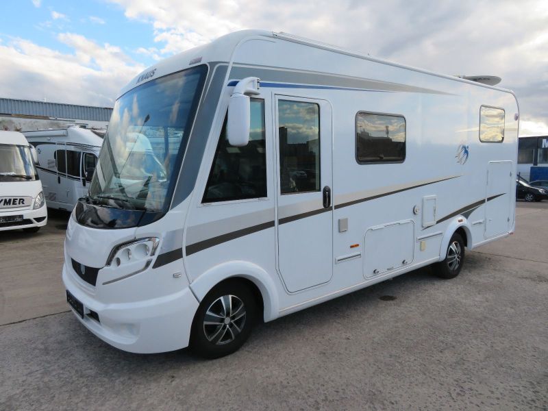 En venta Knaus Sky I 650 LEG   Blanco 2012 Madrid foto 1