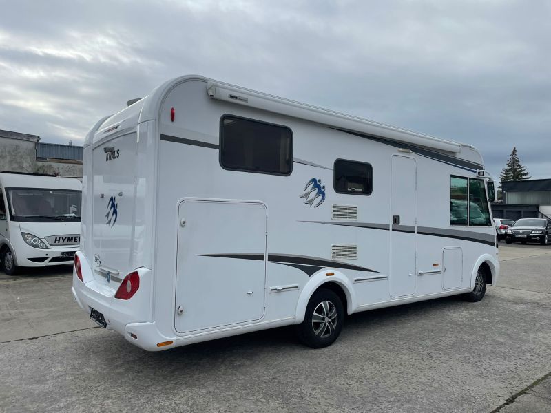 En venta Knaus Sky I 650 LEG   Blanco 2012 Madrid foto 13