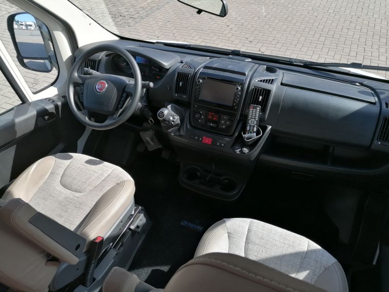 En venta LMC Elemento T 668 G Blanco 2020 Madrid foto 3