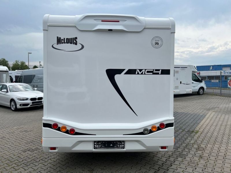 En venta McLouis  MC 4 281   Blanco 2022 Madrid foto 4