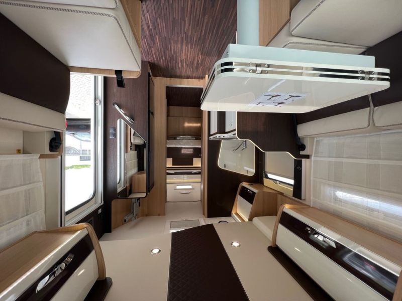 En venta McLouis  MC 4 281   Blanco 2022 Madrid foto 10