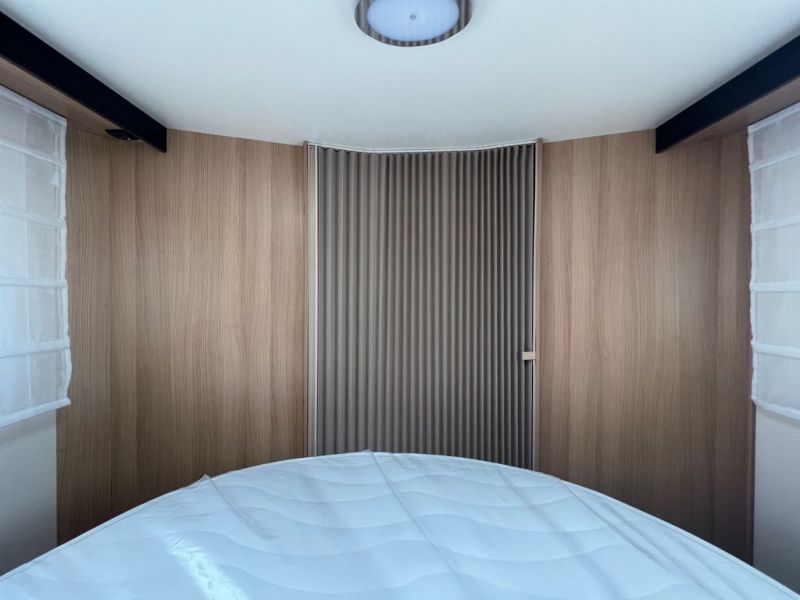 En venta McLouis  MC 4 281   Blanco 2022 Madrid foto 17