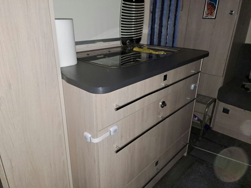 En venta Sterckeman starlett 400UL Blanco 2018 Madrid foto 4