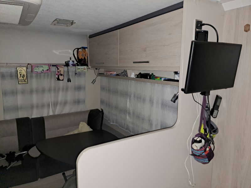 En venta Sterckeman starlett 400UL Blanco 2018 Madrid foto 6