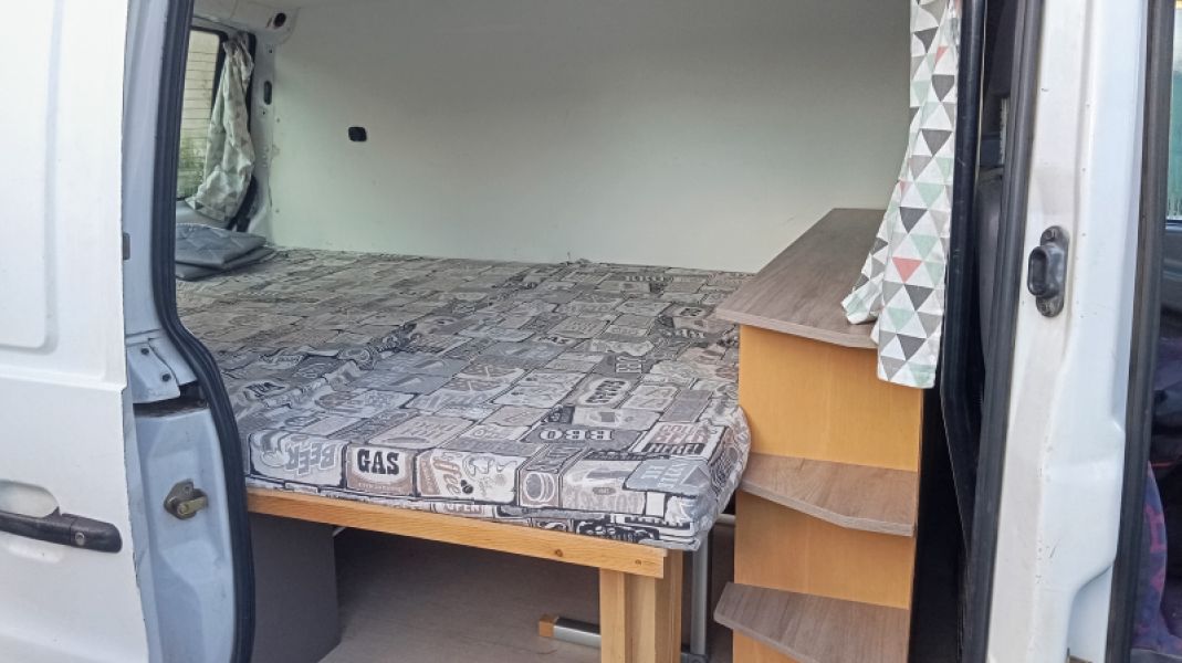 En venta Mercedes-Benz Vito Blanco 1999 Barcelona foto 6