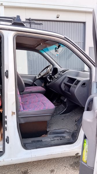 En venta Mercedes-Benz Vito Blanco 1999 Barcelona foto 8