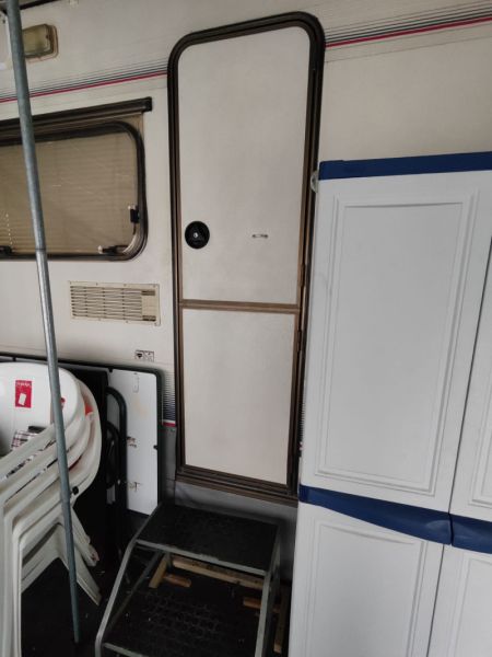 En venta Adria Adria Blanco 1997 Lleida foto 20