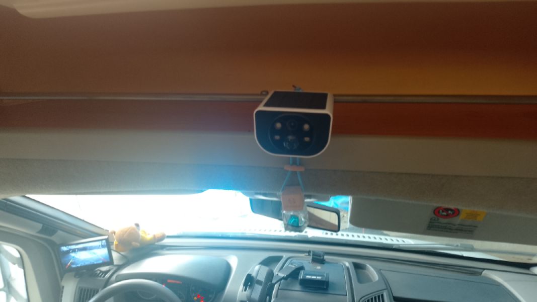 En venta Adria Coral SP690 Blanco 2010 Badajoz foto 14