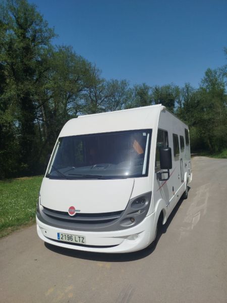 En venta Bürstner Viseo i694 Blanco 2009 Asturias foto 1