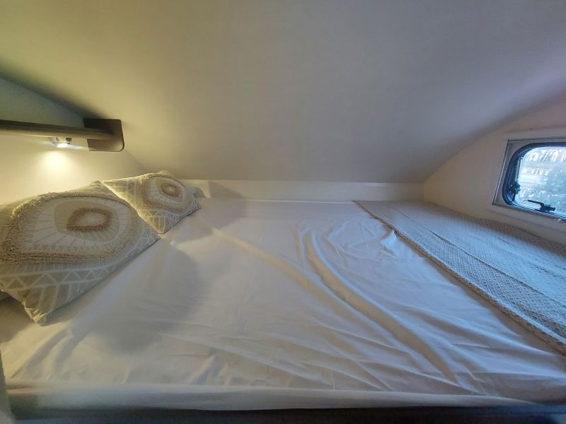 En venta Renault BLUE CAMP 71  Blanco 2016 Málaga foto 7